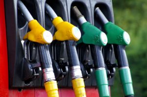 Quel est le pourcentage de taxe sur le prix des carburants ?