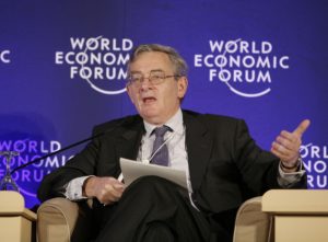 Le président de BNP Paribas s’exprime sur les taux négatifs, les suppressions de postes et Libra