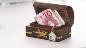 Où cacher son argent chez soi ?