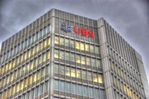 UBS réorganise ses activités de gestion de fortune