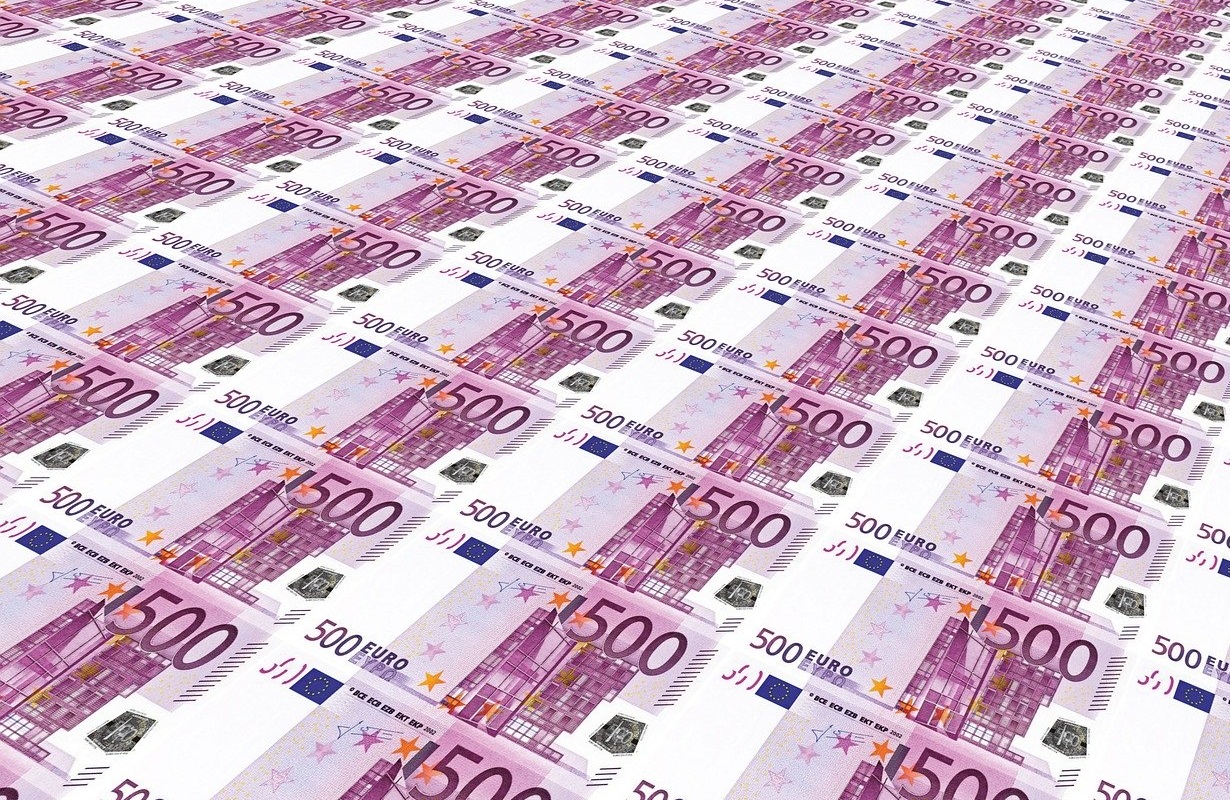 Combien de billets en euros sont imprimés chaque année ?