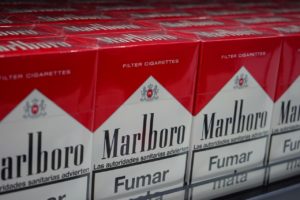 Combien coûte un paquet de cigarettes ?