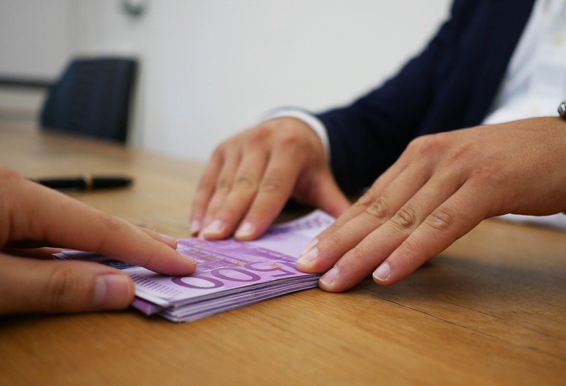 Peuton prêter de l’argent à sa famille